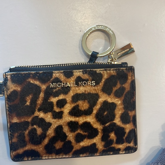 Wristlet #Michaelkors, fur like front - Picture 3 of 4